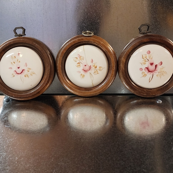 Collectible Rose Hand Painted Porclien Plaques inlayed in Wooden Frames Set of 3 - Picture 3 of 3